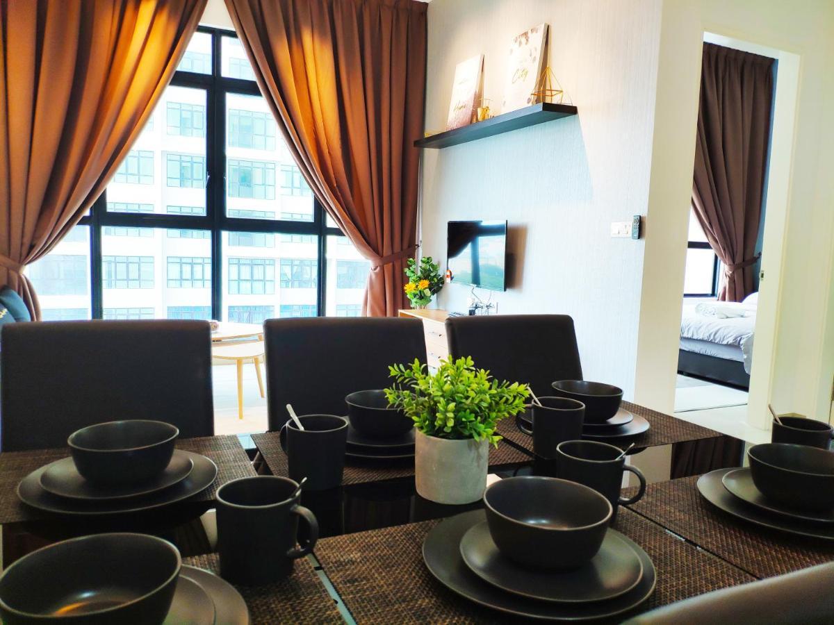 Netflix# Conezion Ioi Resort City By Salaam Suites Путраджая Екстериор снимка