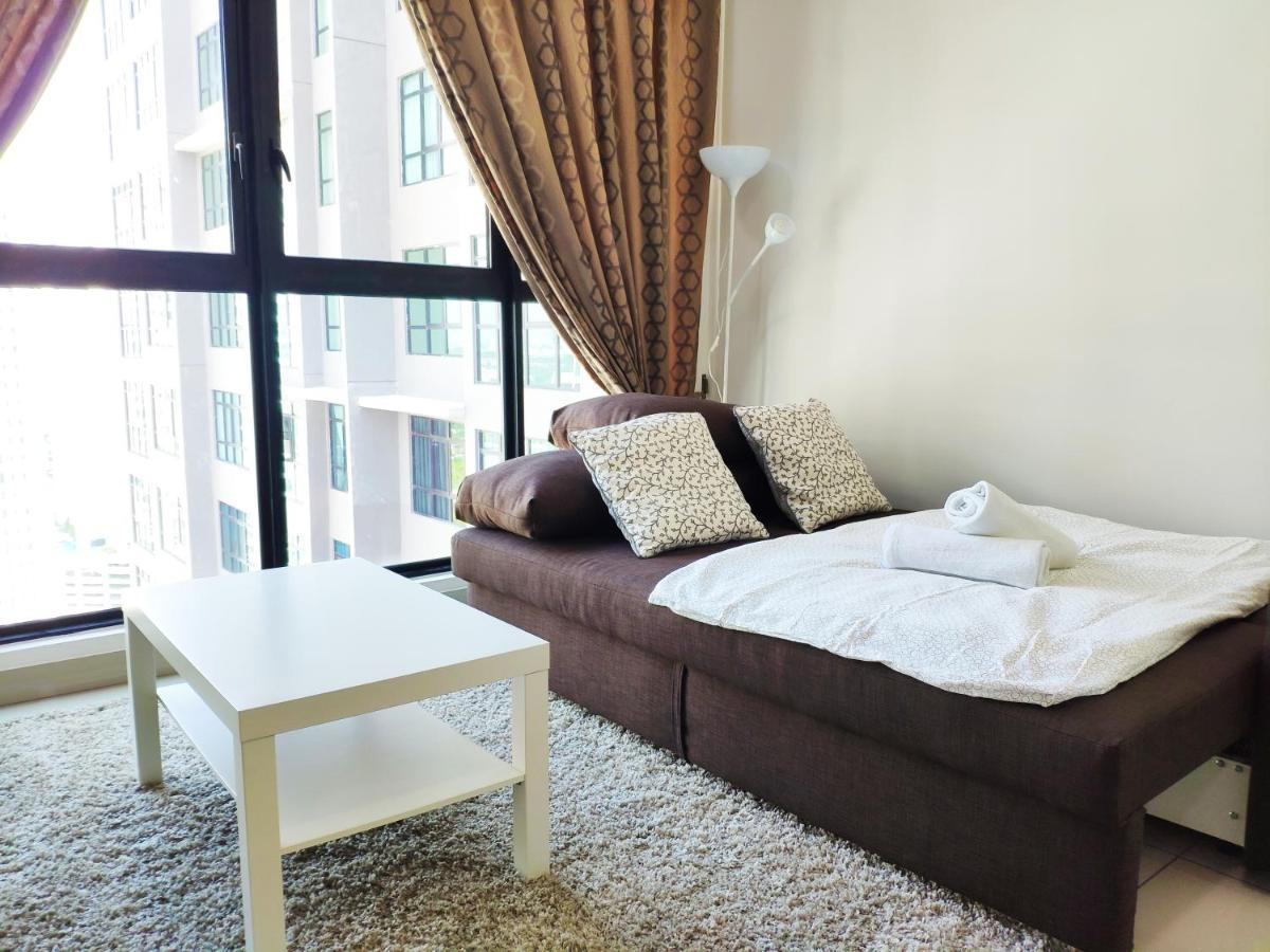 Netflix# Conezion Ioi Resort City By Salaam Suites Путраджая Екстериор снимка